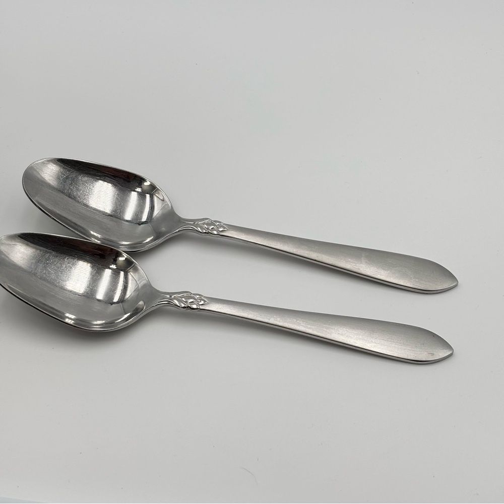 Oneida vintage Community Queen Bess II silver-plated‎ spoons 18/10